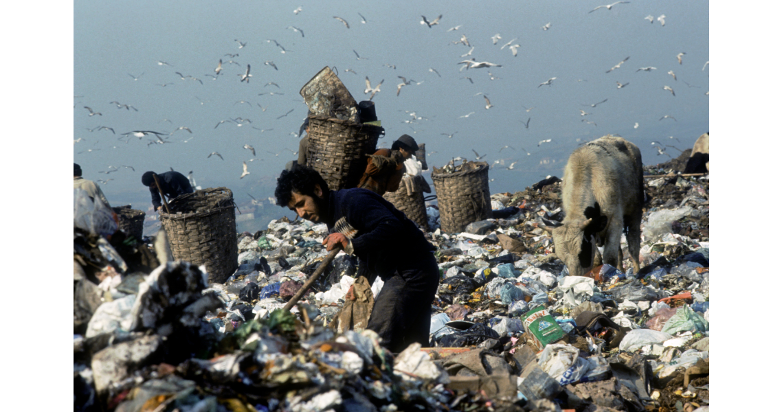 "I want to hand over this archive and be liberated”